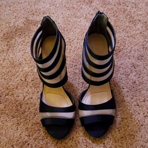 I.Miller Black Heels 8.5